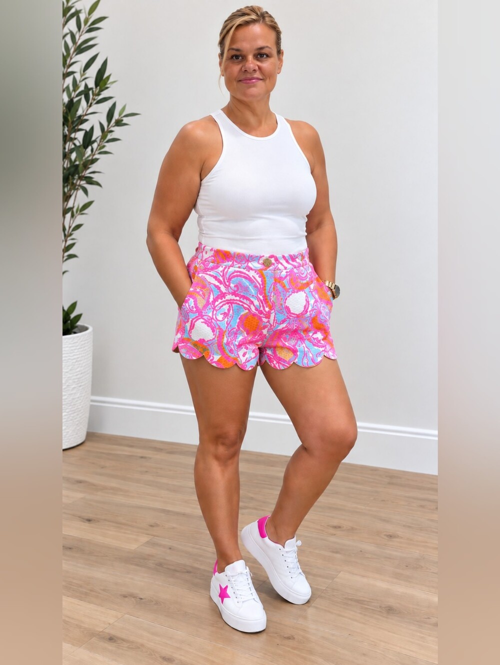 Lilly Pulitzer Pink Multi Paisley Scalloped Hem High-Waist Shorts